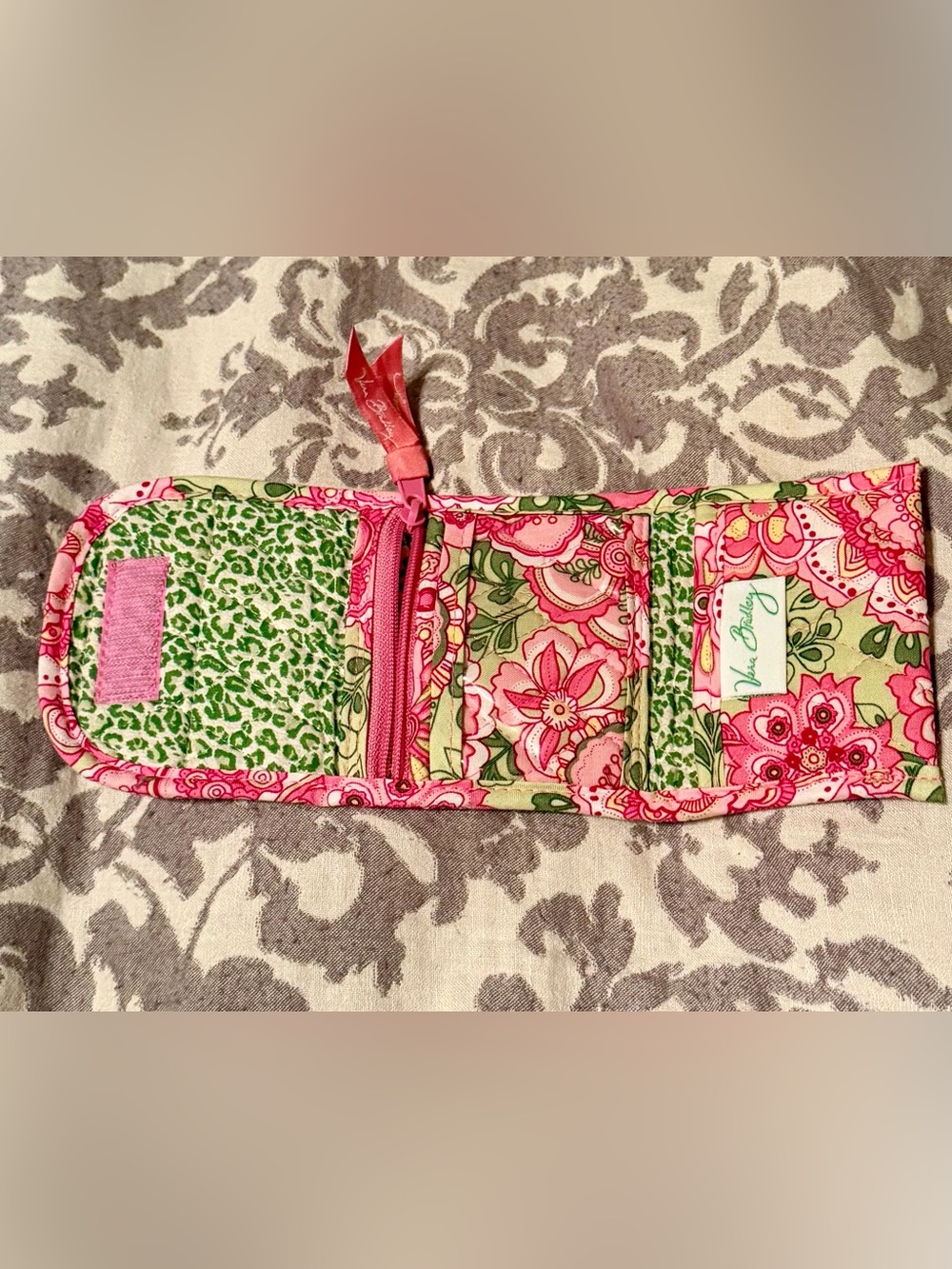 Vera Bradley Floral Quilted Pink Cotton Wallet - Picture 2 of 2